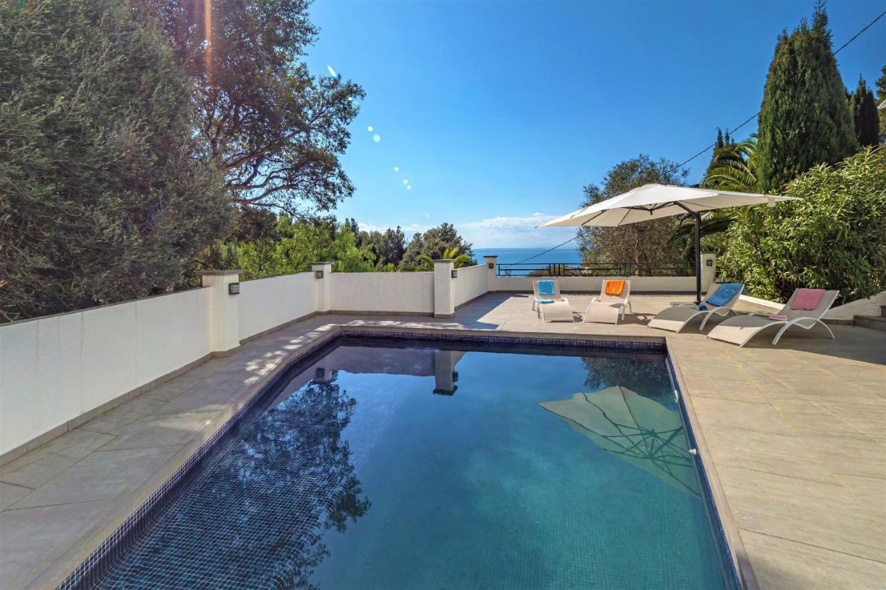 Villa Esmeralda Roses - Immo Barneda Exteriér fotografie